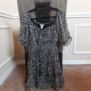 Charlotte Russe Monochrome Patterned Dress